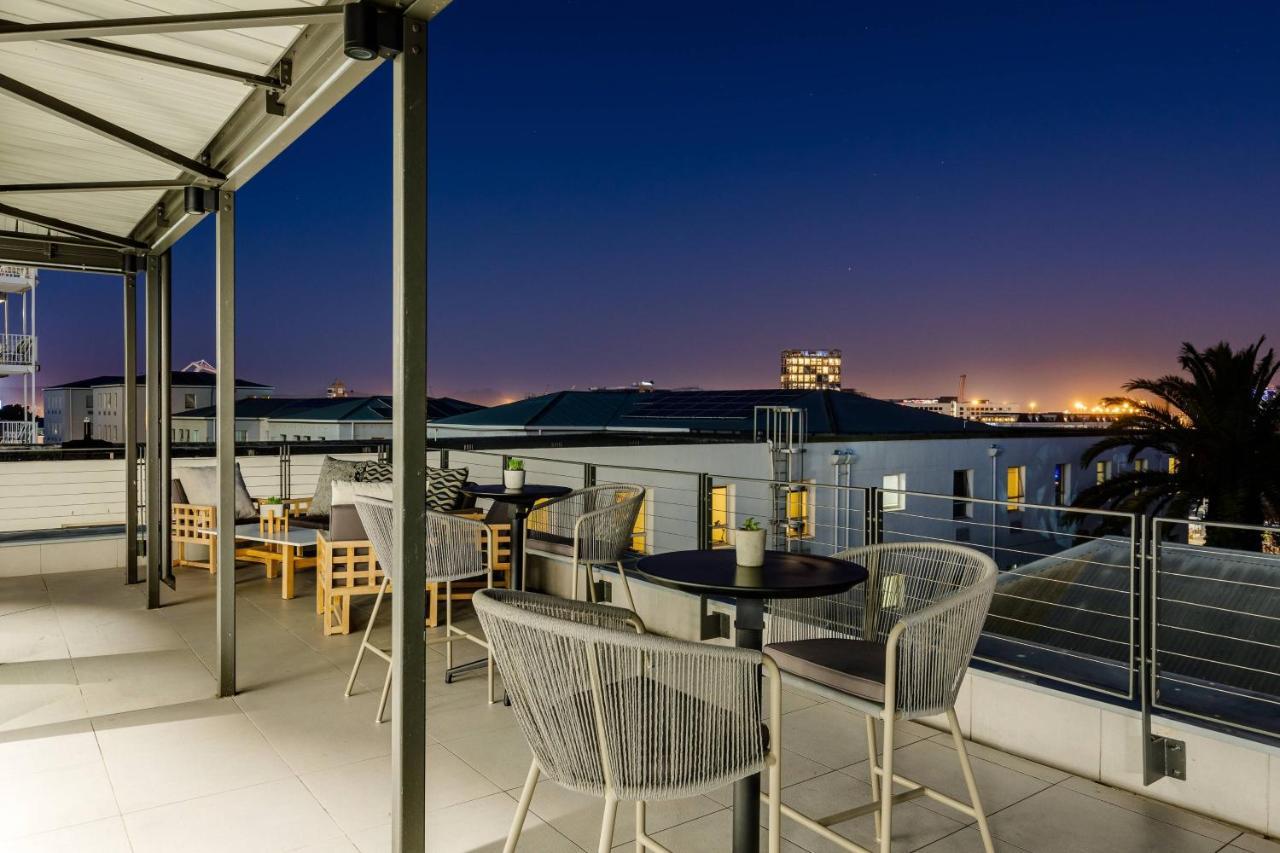 Protea Hotel By Marriott Cape Town Waterfront Breakwater Lodge Экстерьер фото